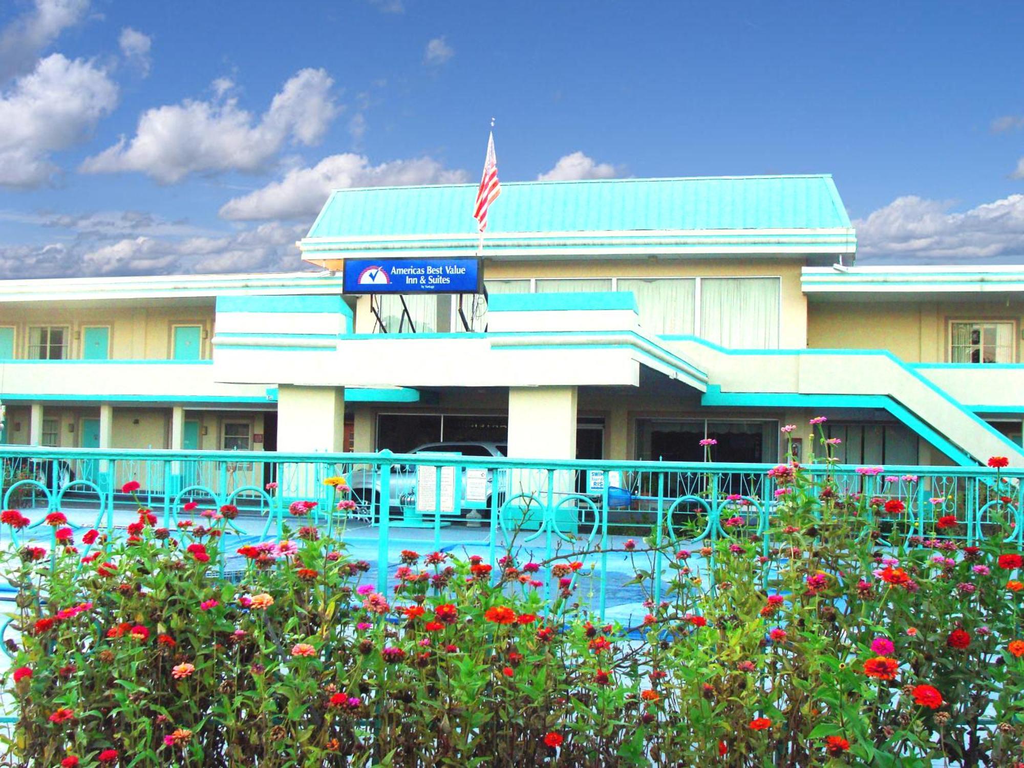 Americas Best Value Inn Suites South Boston Ngoại thất bức ảnh