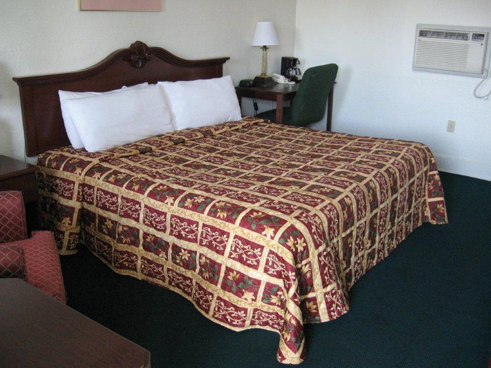 Americas Best Value Inn Suites South Boston Phòng bức ảnh